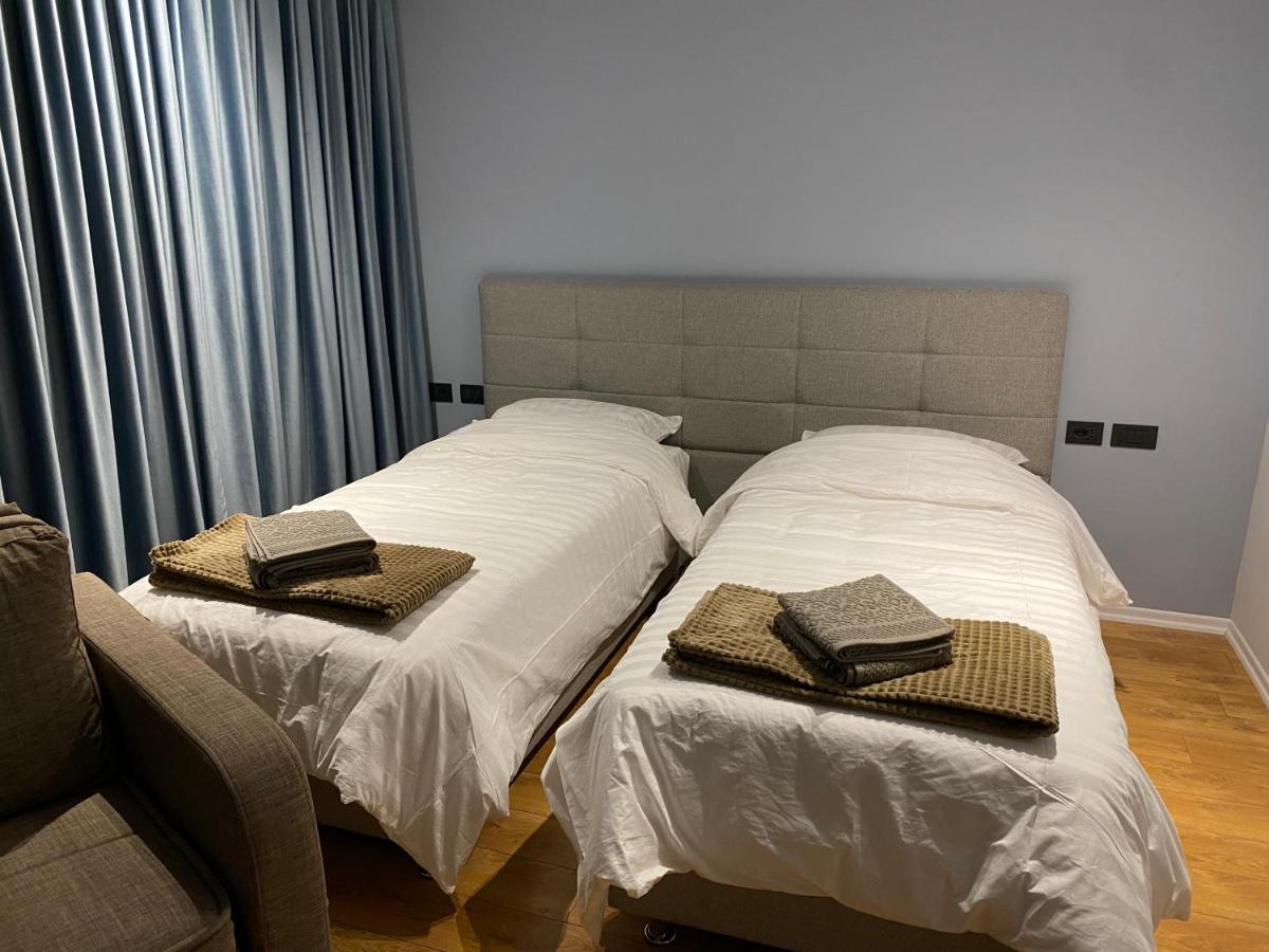 Vila-Amo, Suites&Rooms In Tirana Center Eksteriør billede